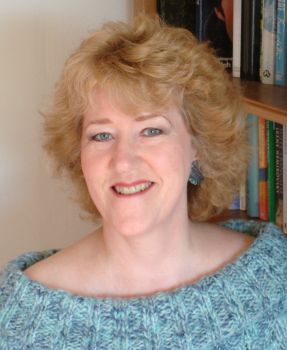 Linda Gillard author photo II