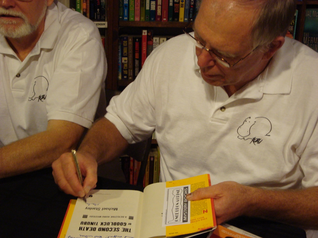 stan-trollip-at-book-signing